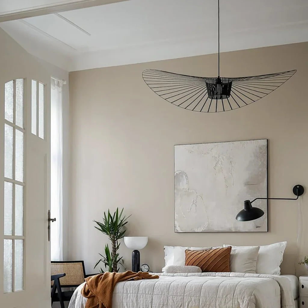 LED Pendelleuchte Vertigo im Strohhut-Design – vintage, modern & leicht
