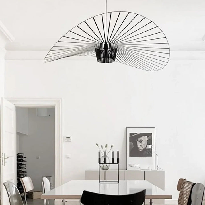 LED Pendelleuchte Vertigo im Strohhut-Design – vintage, modern & leicht