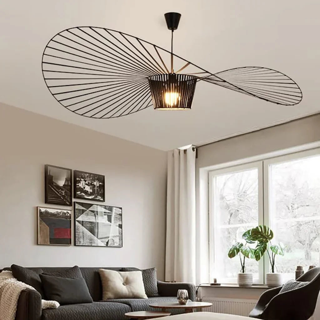 LED Pendelleuchte Vertigo im Strohhut-Design – vintage, modern & leicht