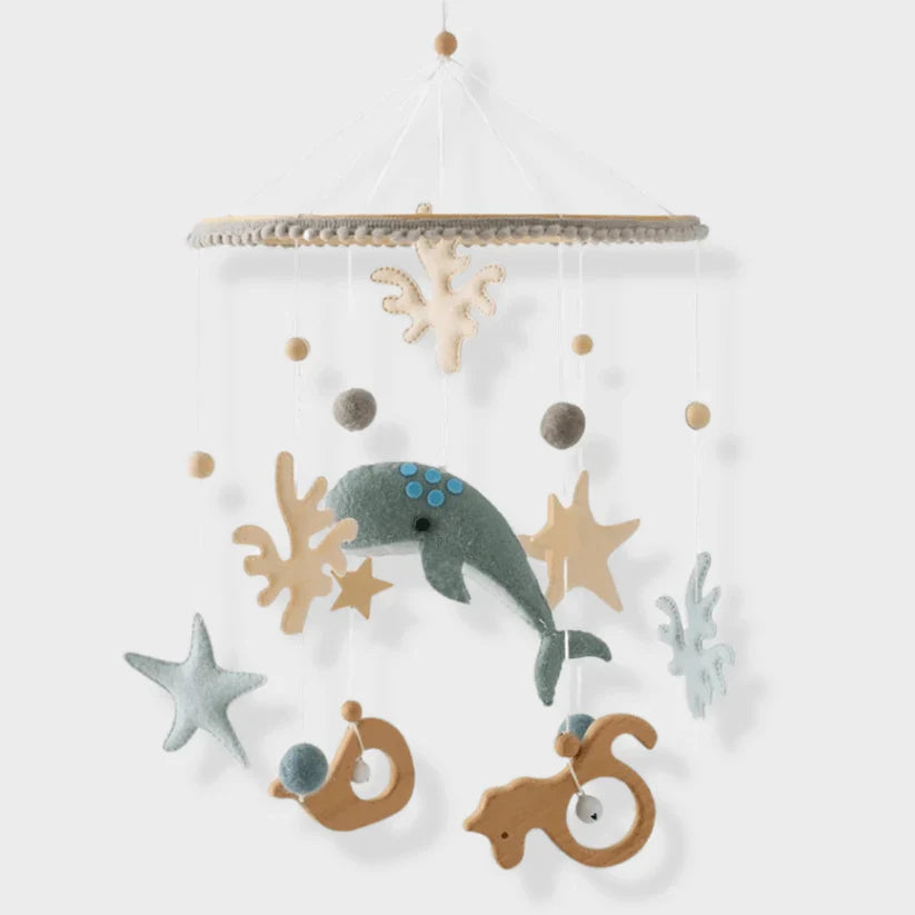 Holz-Babymobile für Wiege und Kinderzimmer – Natürliches Design für ruhigen Schlaf