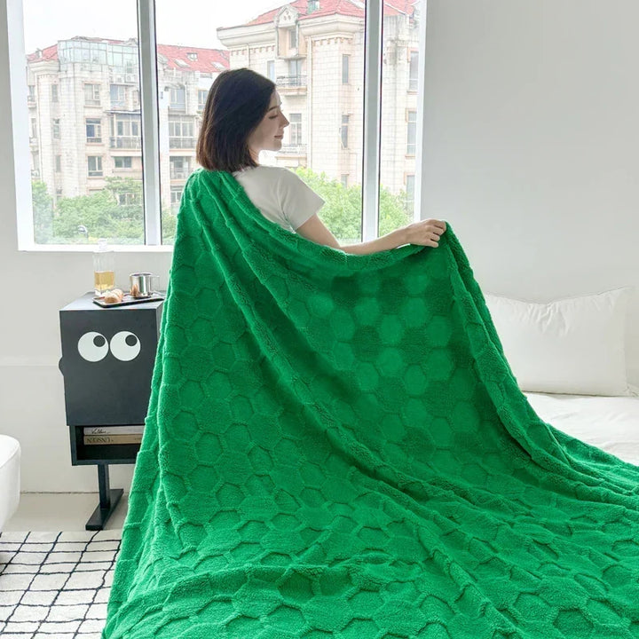 Weiche Samt-Jacquard-Decke mit Football-Muster für gemütliche Abende