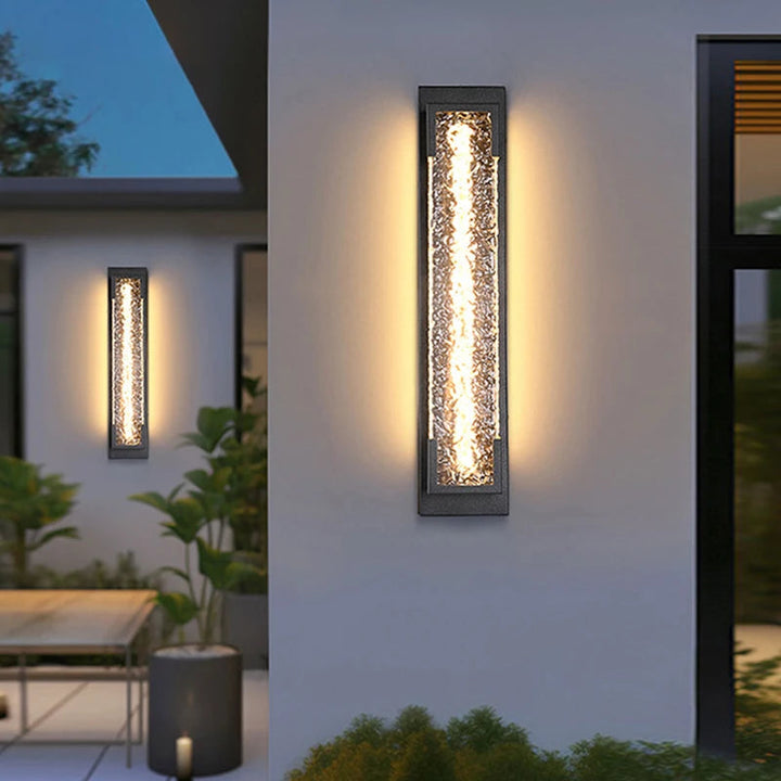 LED-Kaskaden-Wandlampe aus Stahl