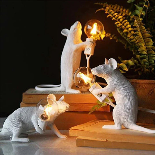 Verspielte Maus-Tischlampe – Kreatives Wohnaccessoire in Gold, Weiß oder Schwarz