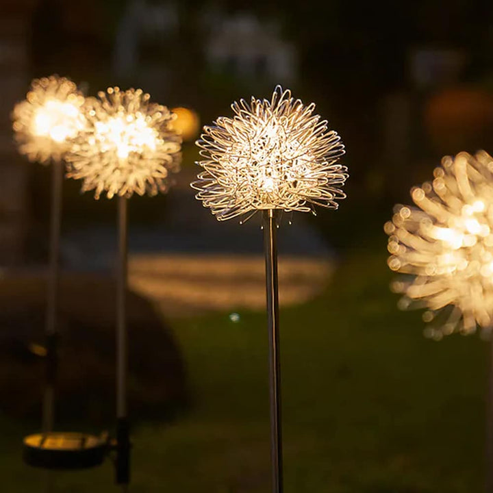 Solar-LED-Gartenlampe Löwenzahn-Design auf Stab