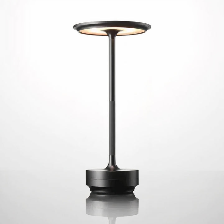 Kabellose dimmbare Designer Tischlampe in elegantem Design