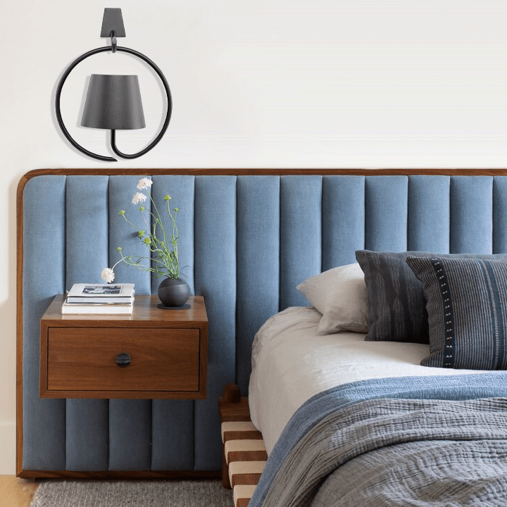 Wiederaufladbare LED Pendelleuchte mit Ringstruktur für innen & außen