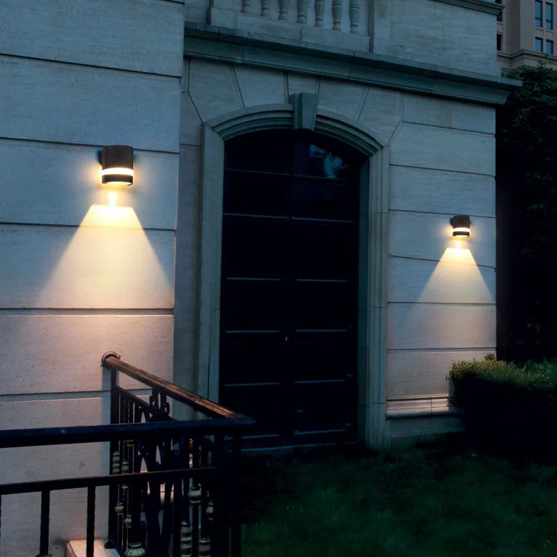 LED Außenwandleuchte Schwarz Zylindrisch Modern