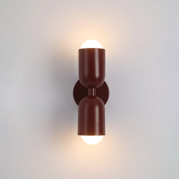 Moderne Wandbeleuchtung mit mehrfarbigem LED-Licht