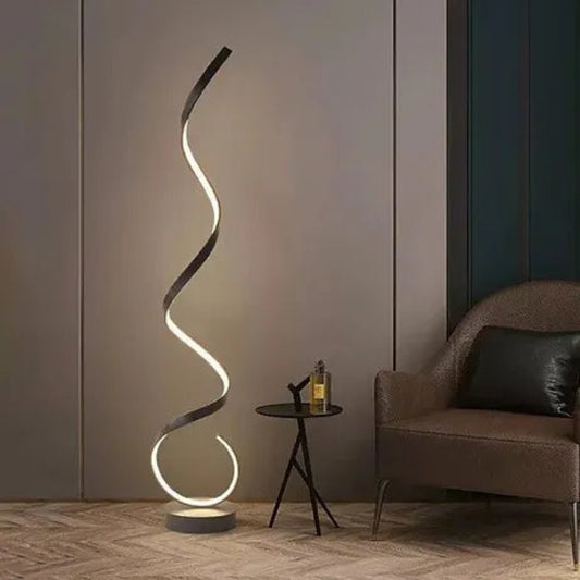 Minimalistische LED-Stehleuchte mit schwebendem Lichtdesign