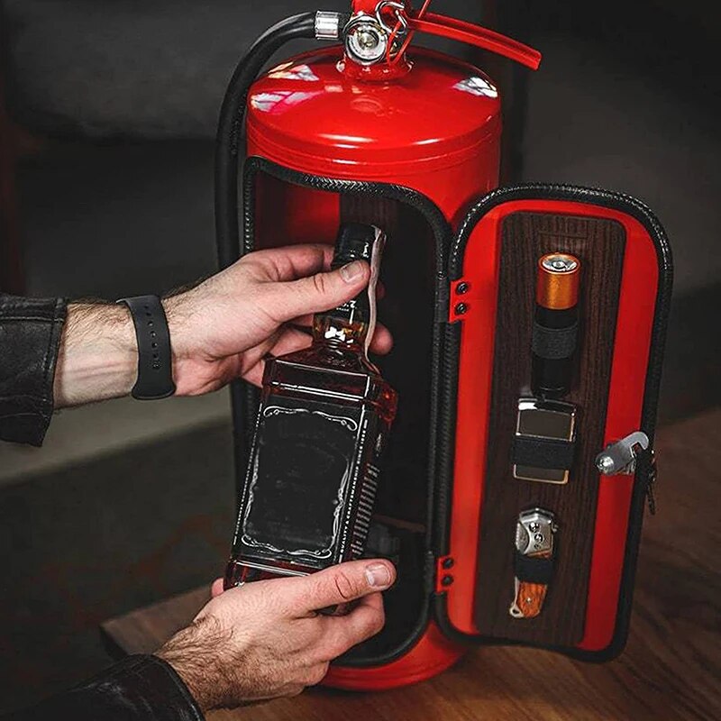 Versteckter Flaschenhalter im Feuerlöscher-Design – originelles Bar-Accessoire