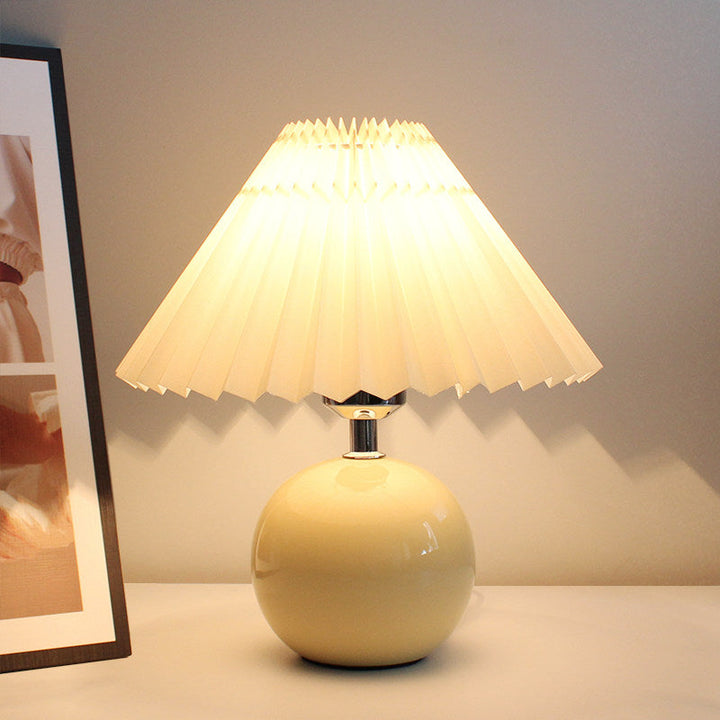 Ceramic Pleated Bedside Table Lamp