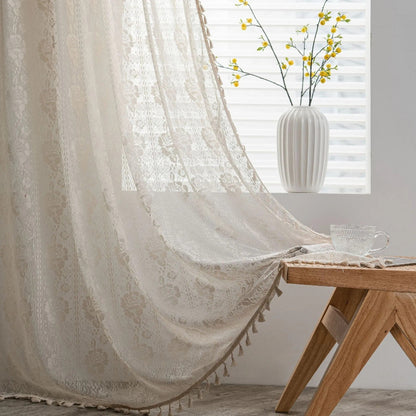 Häkelvorhang – Halbtransparentes Design mit Vintage-Charme