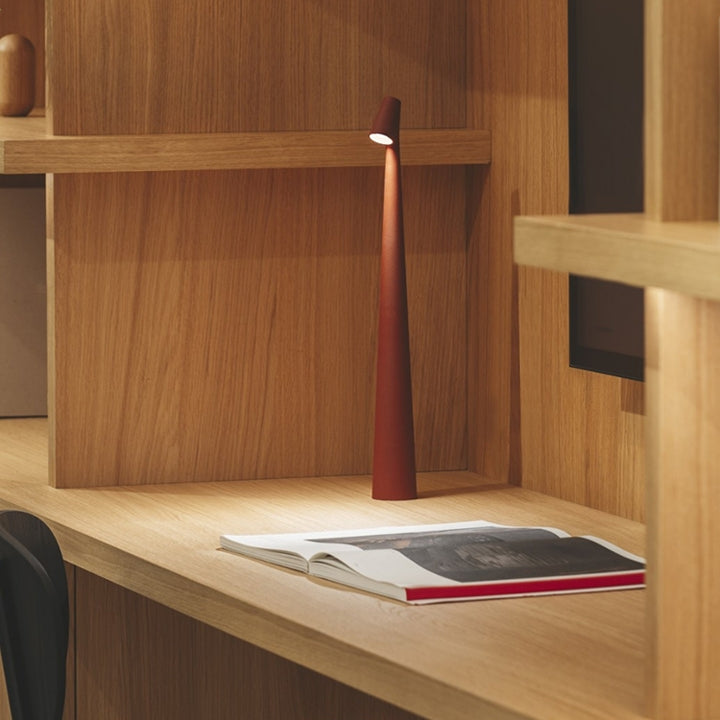 Kabellose LED Tischleuchte Kalem mit Dimmer – Modernes Aluminium Design