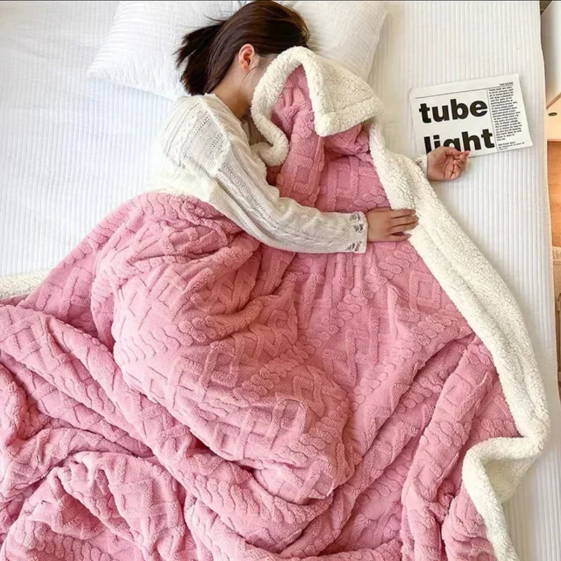 Kuschelige Fleece-Decke – Weich, warm & stilvoll für den Winter