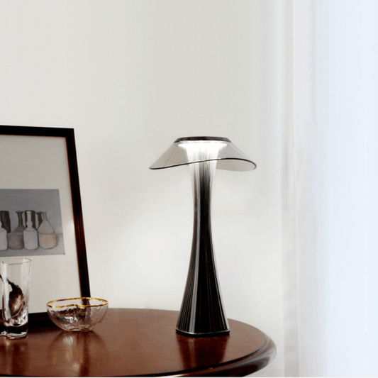 Kabellose LED-Tischlampe mit Touchfunktion für modernes Wohnen