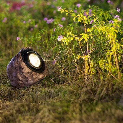 Solarbetriebene LED Außenlampe in Steinoptik für Garten
