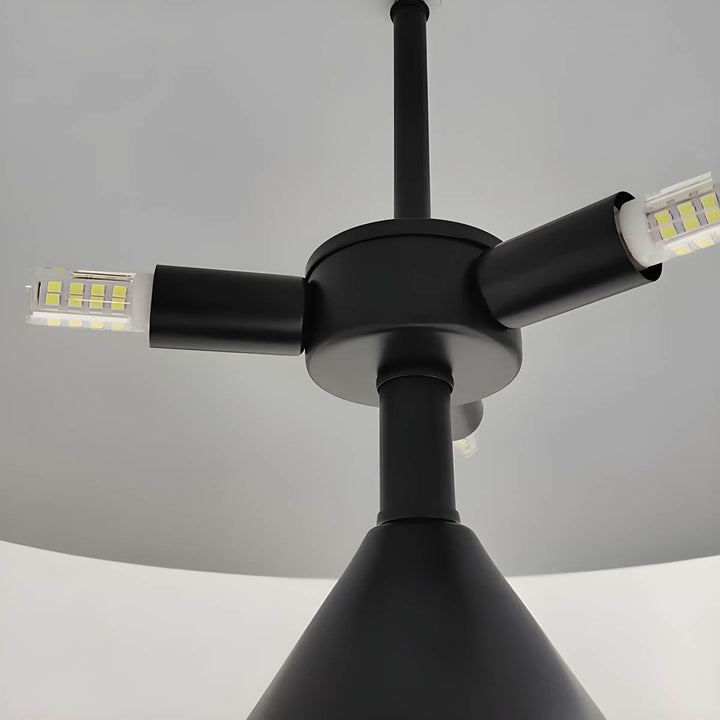 Vintage Tischlampe mit warmem Licht für stilvolle Wohnräume