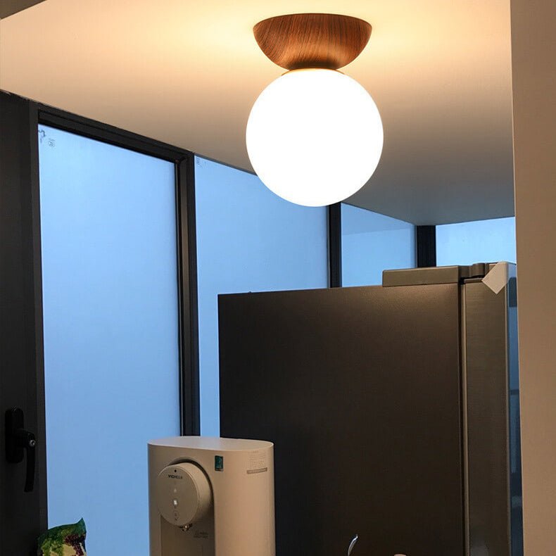 Helle minimalistische Deckenleuchte für Wohnzimmer und Schlafzimmer