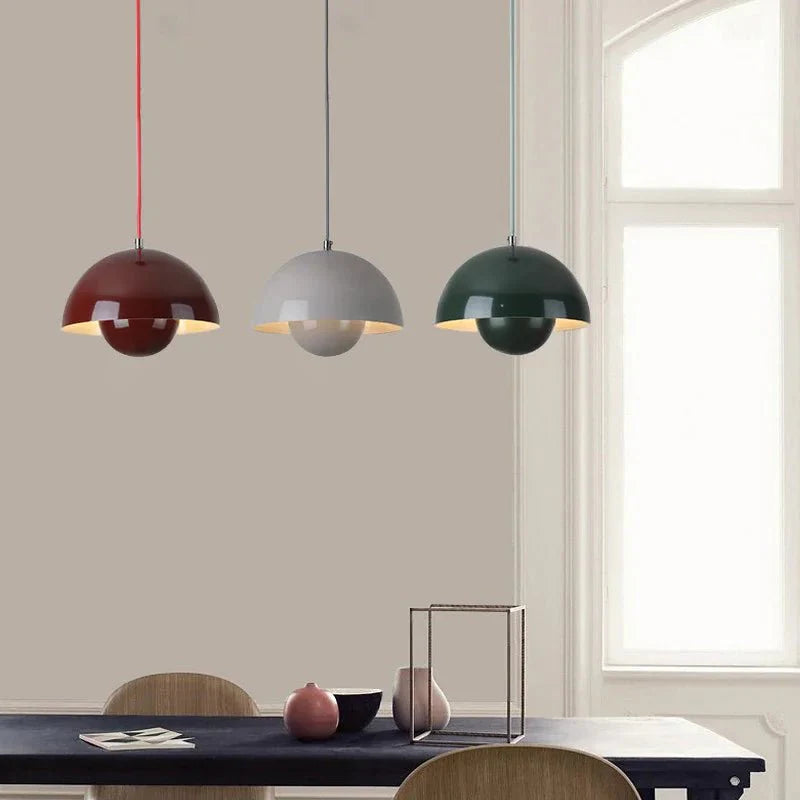 Elegante runde Hängelampe mit Kuppeldesign für Esszimmer und Küche