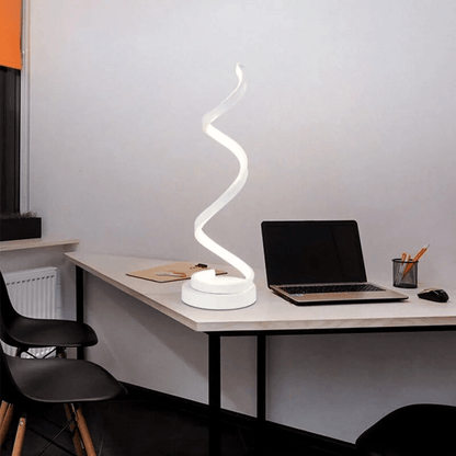 Spiralförmige Tischlampe mit warmem Licht für moderne Wohnräume