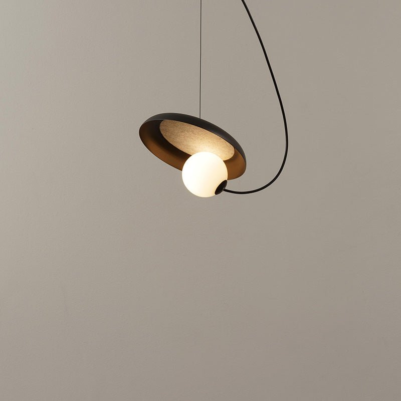 Industrielle LED Pendelleuchte aus Metall für Esszimmer