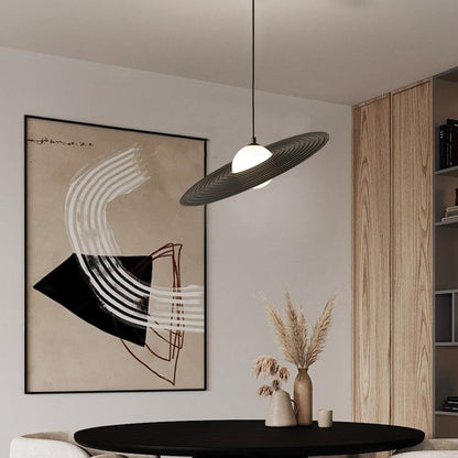 Moderne LED Pendelleuchte in UFO-Design für Wohnzimmer