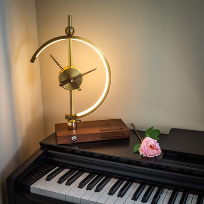 LED Tischlampe mit Uhr & Qi-Ladefunktion  mit dimmbarem Licht & kabellosem Ladepad