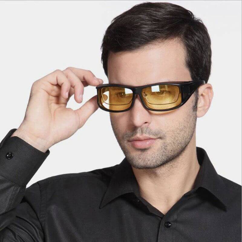 Nachtsichtbrille mit Polarisationsfilter