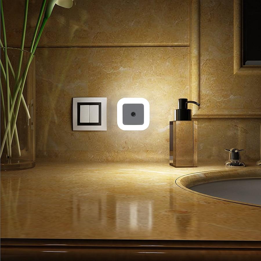 LED-Nachtlicht mit Lichtsensor für Schlafzimmer, Flur und Kinderzimmer