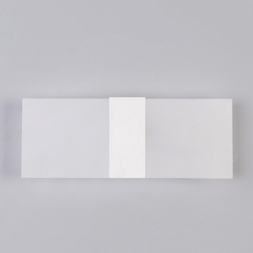 Moderne LED-Wandleuchte mit Lichtstreifen-Design für Flur und Wohnzimmer