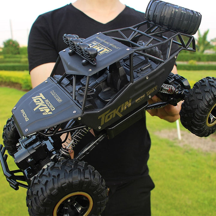 RC Offroad Auto mit 4WD und Fernsteuerung für Kinder und Erwachsene