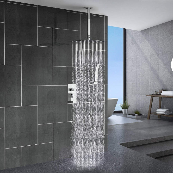 Ultraschmale Regendusche mit Wandarm