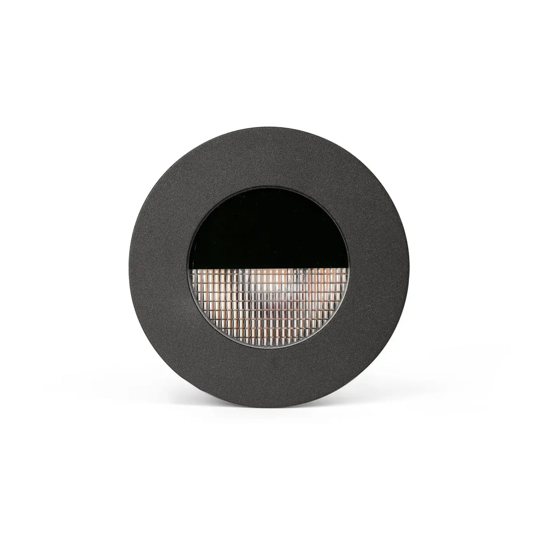 LED-Wallwasher im Boden für atmosphärische Fassadenbeleuchtung