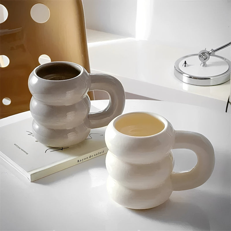Große Keramiktasse im französischen Stil für Kaffee und Tee