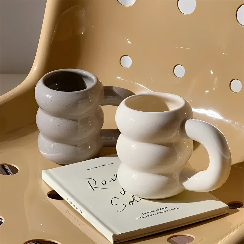 Große Keramiktasse im französischen Stil für Kaffee und Tee