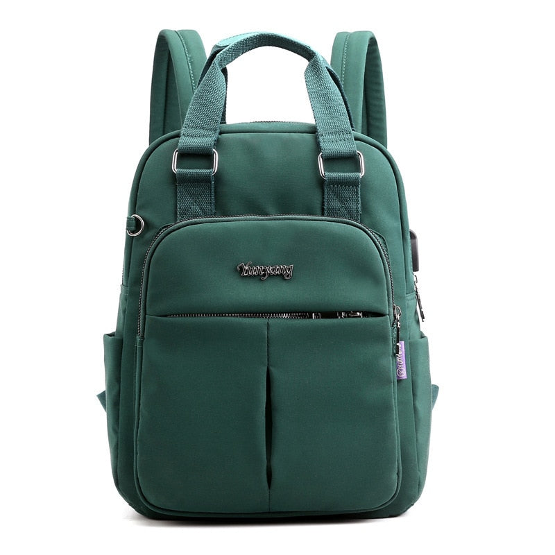 Wasserabweisender USB Rucksack mit Diebstahlschutz und Fächersystem